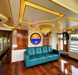 Premium Houseboat Package